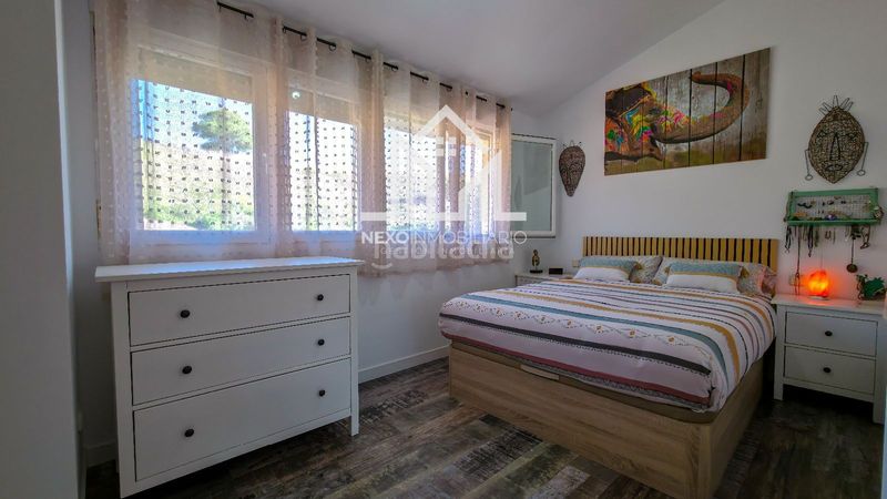 Foto e15bc8ce-4aae-471d-b9ee-d36cb248df00. Casa adosada en Borox