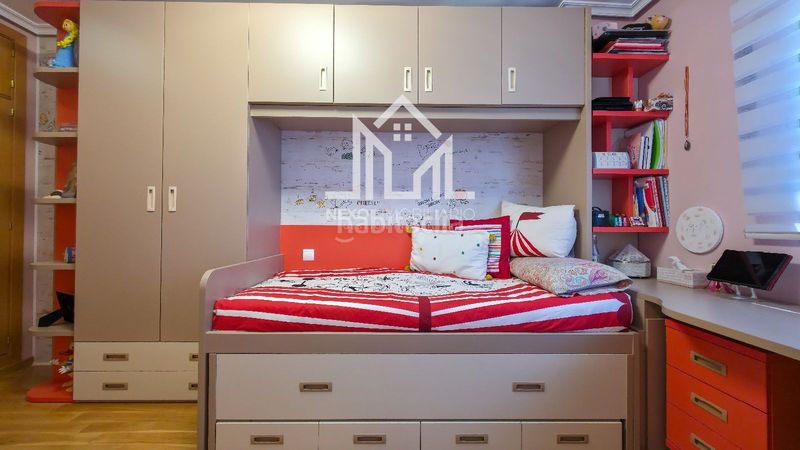 Foto 7cf136d5-7a3c-45a3-a959-2cca8b0bea72. Piso en El Quiñón Seseña