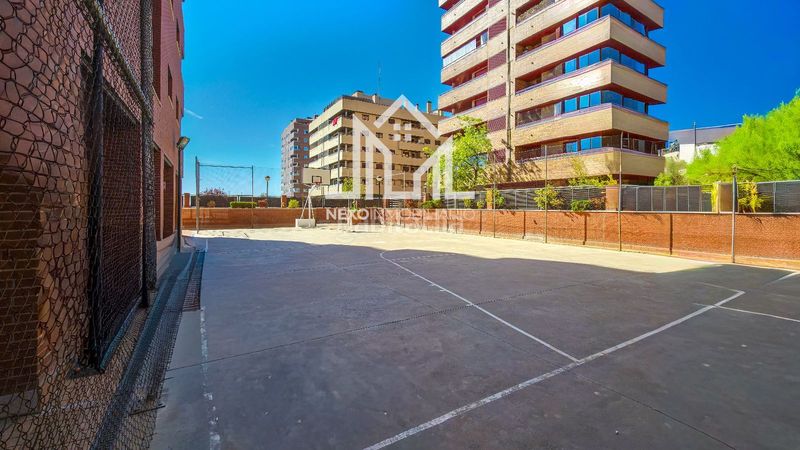 Foto ced81f7b-3f3f-4ebf-b6d3-96d6c10bb98d. Pis amb aparcament piscina a El Quiñón Seseña