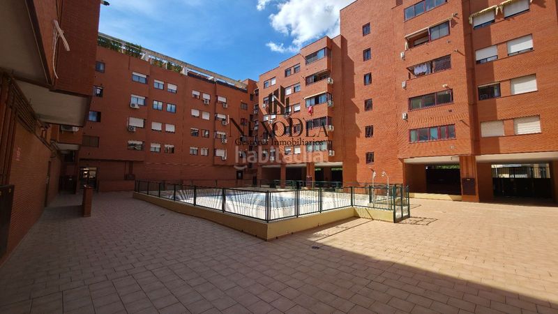 Foto d6b662f7-9d36-45e1-8fe1-361b593e578a. Pis amb piscina a Guardia Civil-Zona Industrial Valdemoro