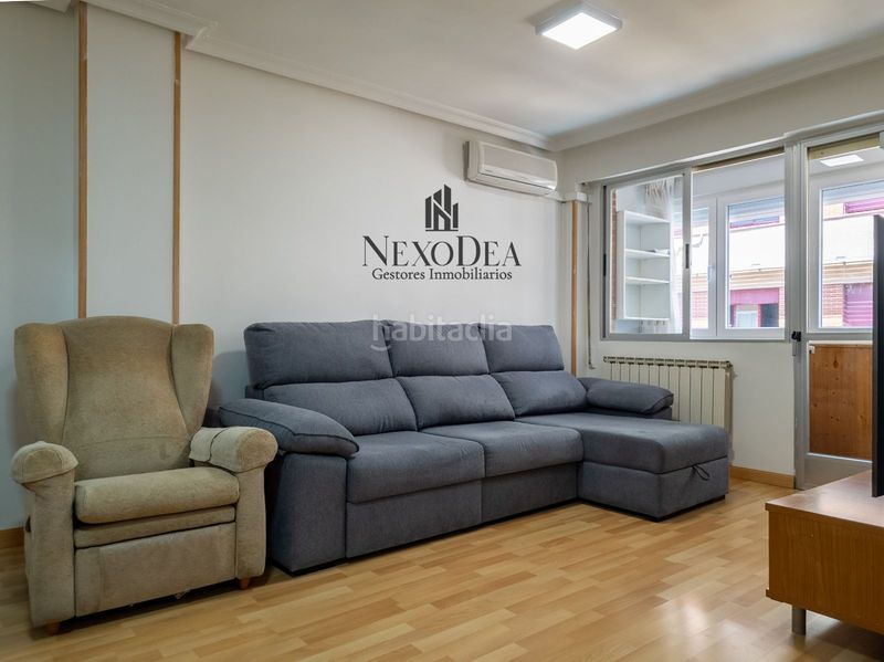 Foto 8849ec25-5e74-4f32-a2fb-9db7ca6f06a2. Piso listo para entrar a vivir! piso de 3 dormitorios con terraza y ascensor en Parla