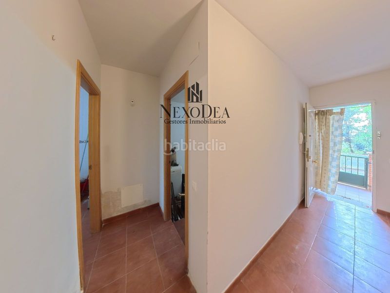 Foto a92964b1-4d3e-4431-a57a-b9089a62fd0e. Casa aparellada amb aparcament a Hormigos