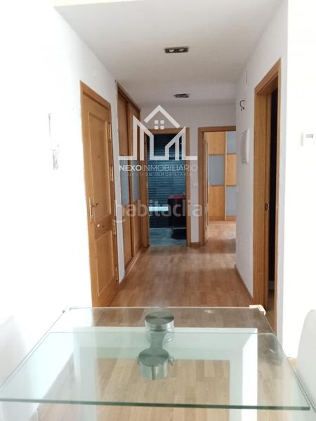 Foto 8b041264-b8b9-410e-856e-c82fa7438331. Pis amb aparcament a Centro Seseña