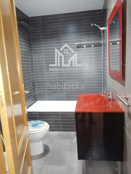 Foto 9bc9c61f-edea-4a99-9a40-26ec012a8f8d. Pis amb aparcament a Centro Seseña