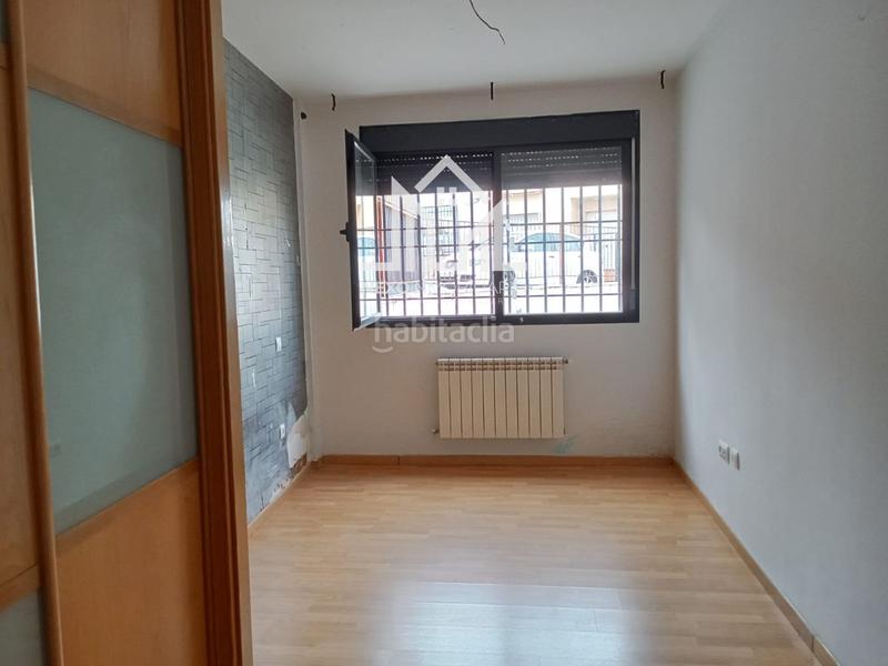 Foto a5599d3c-01aa-4e92-8a6e-13ff03e28c0a. Pis amb aparcament a Centro Seseña