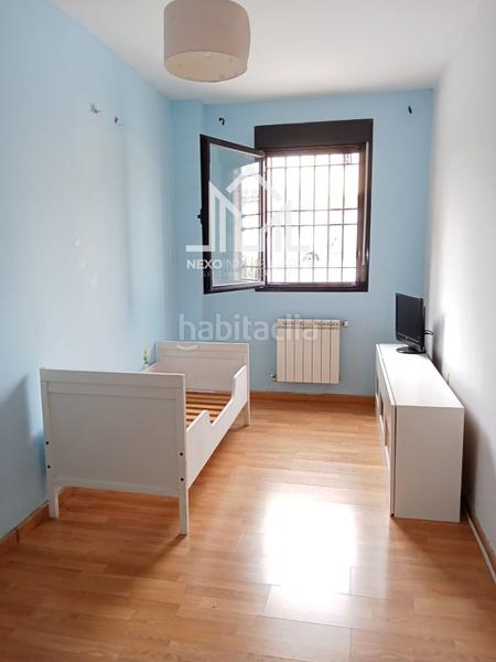 Foto b6315abb-613b-499c-9fbf-1251216bd101. Pis amb aparcament a Centro Seseña