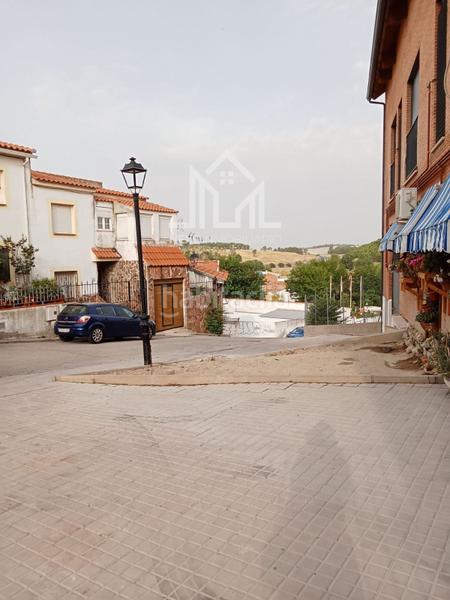 Foto bb73c200-2eed-467e-81f1-a89cb543a33d. Pis amb aparcament a Centro Seseña