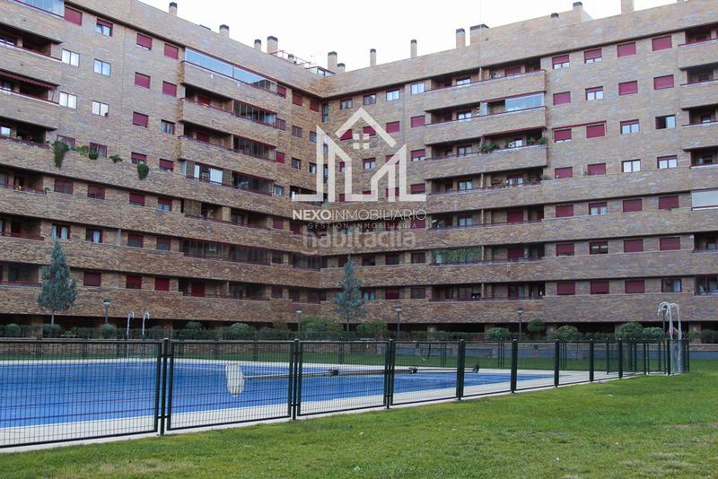 Foto 2f9f60e2-c680-4baf-9ad7-ca4fbeabc96e. Appartamento con parcheggio piscina in El Quiñón Seseña