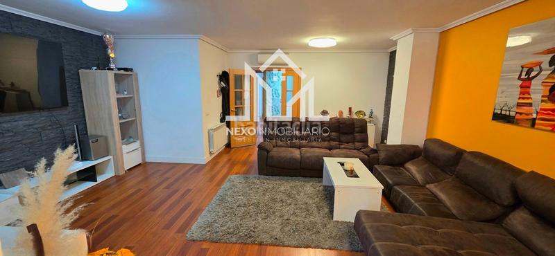 Foto 3ebea48d-663d-4918-b974-e41f498d4b95. Appartamento con parcheggio piscina in El Quiñón Seseña