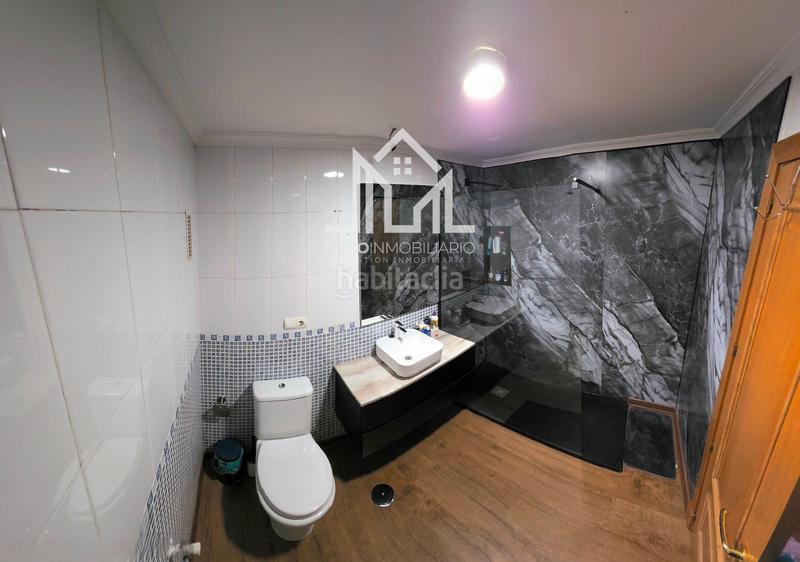 Foto 5db5f610-1a4b-42cd-9116-39a582f0d35d. Appartamento con parcheggio piscina in El Quiñón Seseña