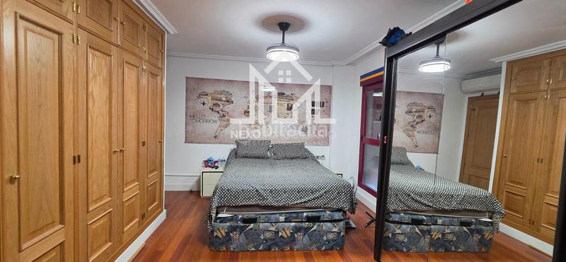 Foto 6493d224-3683-48a1-b72c-139ff425f9f5. Appartamento con parcheggio piscina in El Quiñón Seseña