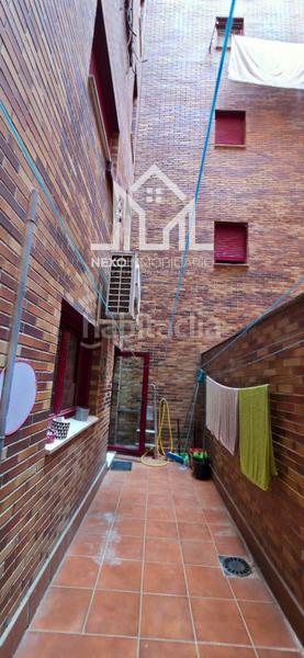Foto e8708c41-8852-4376-9a93-d25b8976323c. Appartamento con parcheggio piscina in El Quiñón Seseña