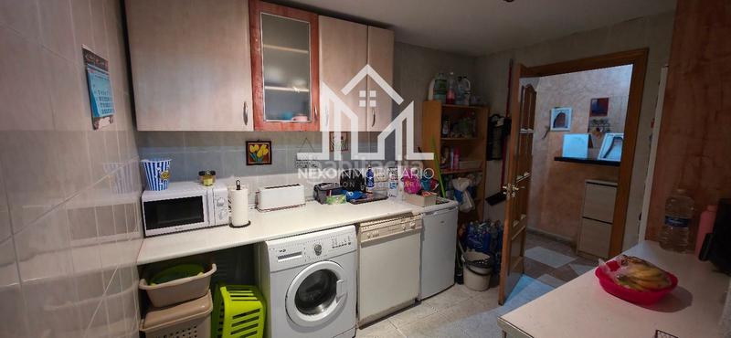 Foto e1a84c74-4759-4bb1-83e8-b5480b64fafc. Pis a Reyes Parla