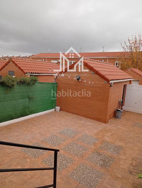 Foto 36ddbcb7-d324-48d4-ad18-6b29c0eddc04. Maison jumelée avec parking dans Seseña nuevo Seseña