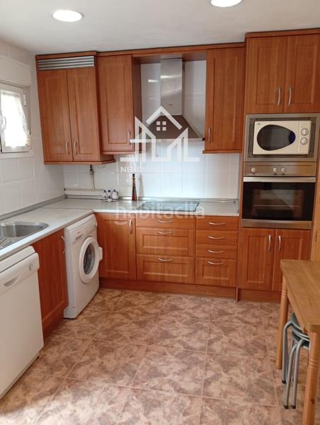 Foto 6bb83b20-f528-4a04-82d0-c07c0fc2600f. Maison jumelée avec parking dans Seseña nuevo Seseña