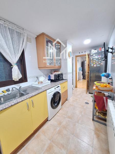 Foto ba30f16f-3539-4a5d-9ff7-f5ab9f0e80f9. Pis amb aparcament piscina a El Quiñón Seseña