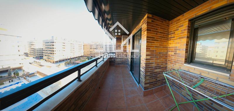 Foto 1050449c-db66-436b-9f99-1883515fe1ca. Pis amb aparcament a El Quiñón Seseña