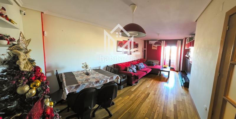 Foto ae67e16c-a84b-429c-9936-4f0c5caf25f5. Pis amb aparcament piscina a El Quiñón Seseña