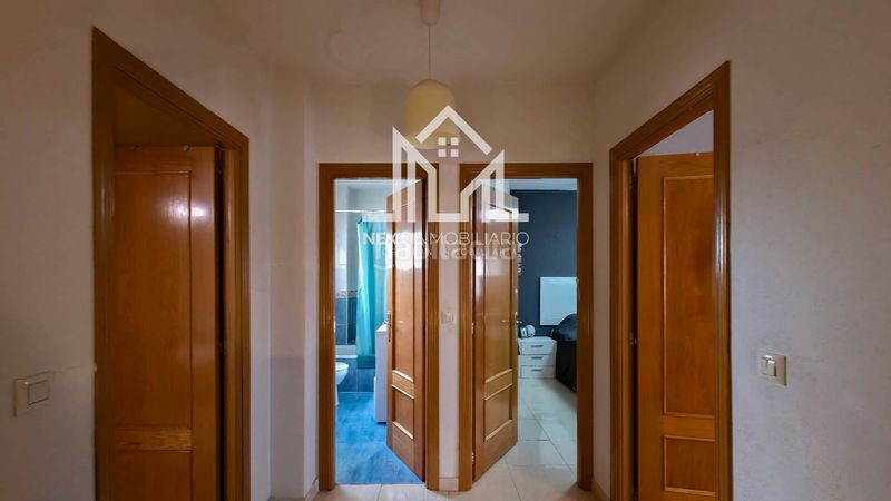 Foto 365c4b94-1823-427b-975e-78e0d8bb2b7a. Casa adossada amb aparcament a Borox