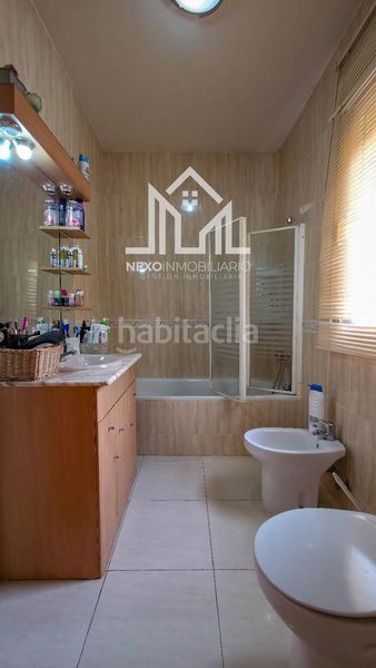 Foto 54d31fe4-4484-4232-b9b4-e5e278744aa5. Casa adossada amb aparcament a Borox