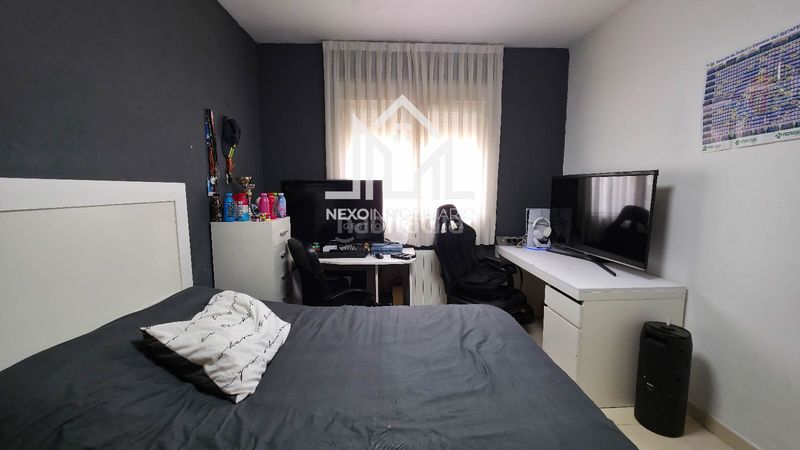 Foto a3d466a3-0f36-4247-ba52-5b404b0212f8. Casa adossada amb aparcament a Borox