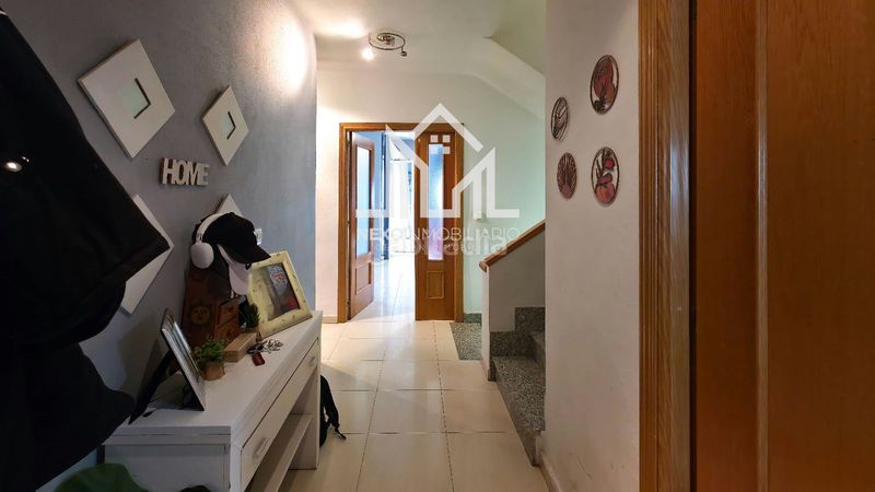 Foto e126ebc7-94d1-4a56-9be2-9d254ff429b5. Casa adossada amb aparcament a Borox