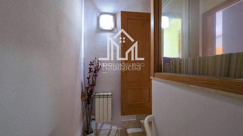 Foto 4d9baca3-4d5e-4c9c-9ba4-dcea979a2d0d. Casa aparellada amb aparcament a Los Robles Seseña