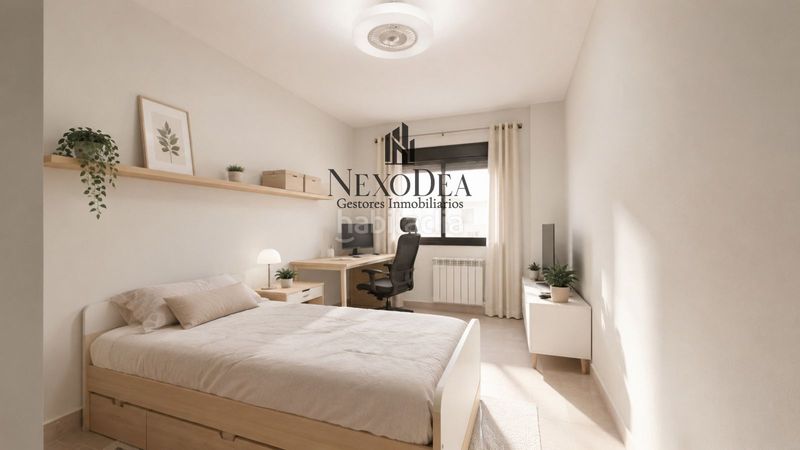 Foto c5d76b68-8650-43b6-8e22-a2dbe6d3e783. Casa aparellada amb aparcament a Los Robles Seseña