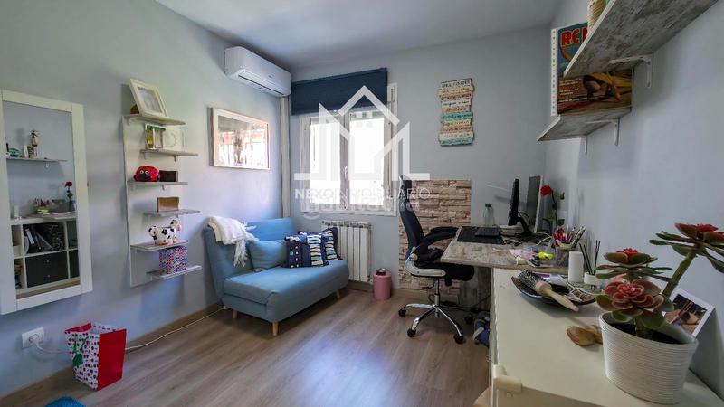 Foto 0238177a-e773-4725-a812-c59f26d4e5d0. Casa aparellada amb aparcament piscina a Seseña nuevo Seseña