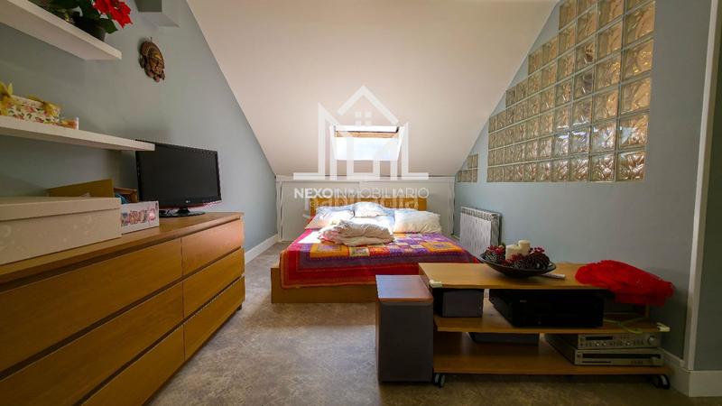 Foto 7fa43438-6545-4cc4-bc1d-13c92ffd79c5. Casa aparellada amb aparcament piscina a Seseña nuevo Seseña