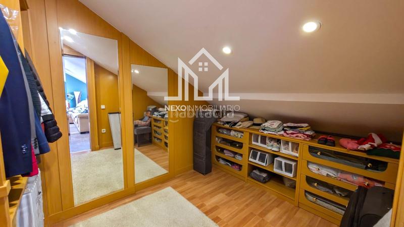 Foto 8fbd2024-45cd-4ef8-ad4f-7e90ecb5ba6b. Casa aparellada amb aparcament piscina a Seseña nuevo Seseña