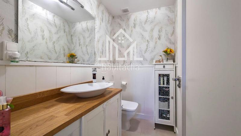 Foto b7f68ebc-4381-4c66-9b0b-ea55cb5ce84a. Casa aparellada amb aparcament piscina a Seseña nuevo Seseña