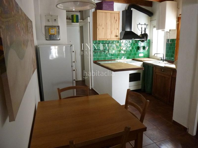 Foto 43d36ab9-257e-48e2-86cf-1a76281e1b7d. Piso  en calle sant gil en Raval Barcelona