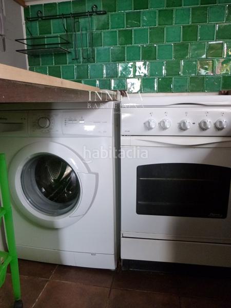 Foto 53680cb4-d5e9-4add-876f-f6d87a212589. Piso  en calle sant gil en Raval Barcelona