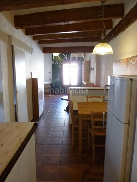 Foto 8b2b100c-9acd-4e63-b2fc-e8ec156a0a4a. Piso  en calle sant gil en Raval Barcelona