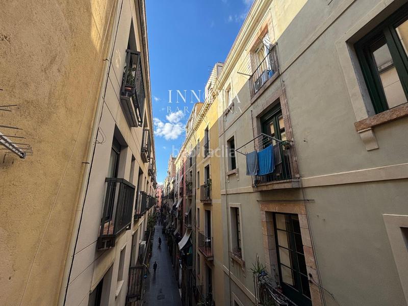 Foto 4b1aa7f1-e4aa-4c93-a469-41bd700f07f6. Piso  en venta en calle carretes en Raval Barcelona