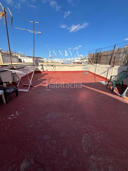 Foto ae60d5d1-1846-43ec-af05-07c44caf5684. Piso  en venta en calle carretes en Raval Barcelona