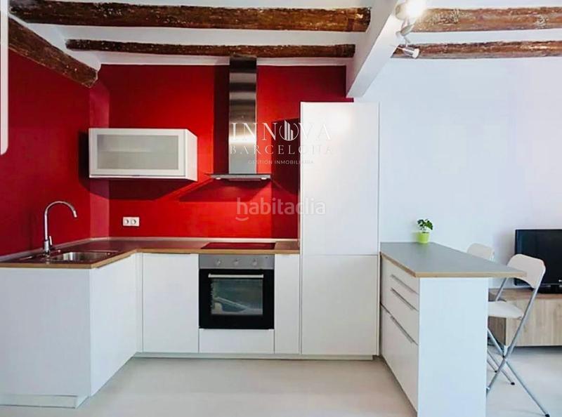 Foto cd017446-5f93-4e9a-b883-e6df862defa7. Piso  en venta en calle carretes en Raval Barcelona