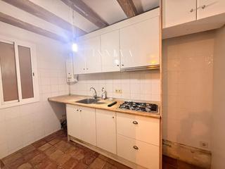 Appartement  Roig. Piso tipo estudio en calle roig