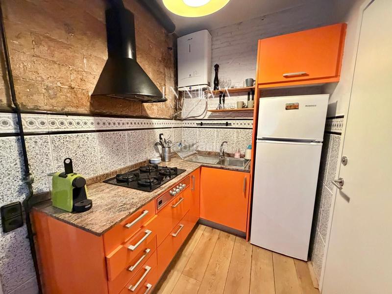 Foto ff4a86a6-6edd-4c64-a593-79a1bf3251db. Pis a Gòtic Barcelona