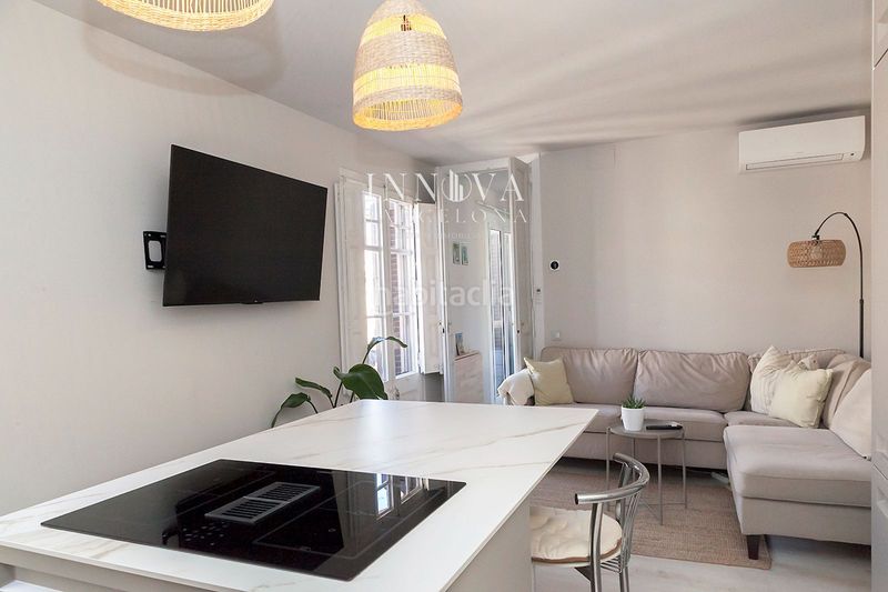 Foto 075bc345-256b-40ef-90d0-d4e646ce72dd. Pis a Raval Barcelona