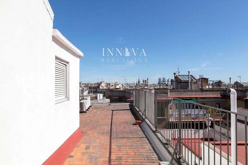 Foto 18e807ff-24ab-4cbe-97f8-28e7684e39c2. Pis a Raval Barcelona