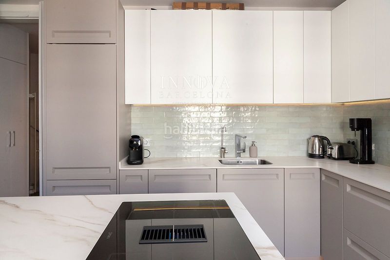 Foto 24730e27-060a-4a43-9861-3e2f0cbf49fe. Pis a Raval Barcelona