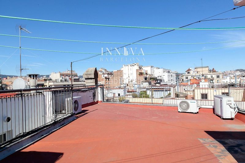 Foto 4d645a5b-72e3-42d3-986e-0122496a65bc. Pis a Raval Barcelona