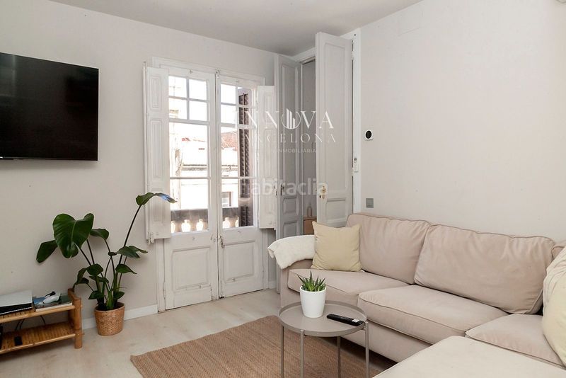 Foto 7161e04a-e1c5-4281-85c9-ee4b528206c4. Pis a Raval Barcelona