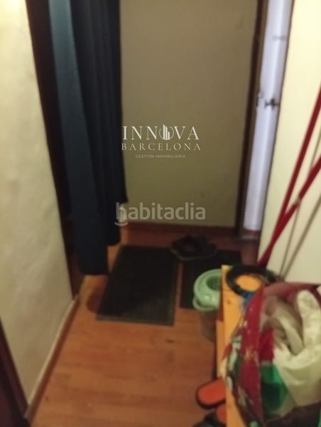 Foto 00848f25-f5dd-4344-a7a8-0cbf003dd75d. Local comercial a Raval Barcelona