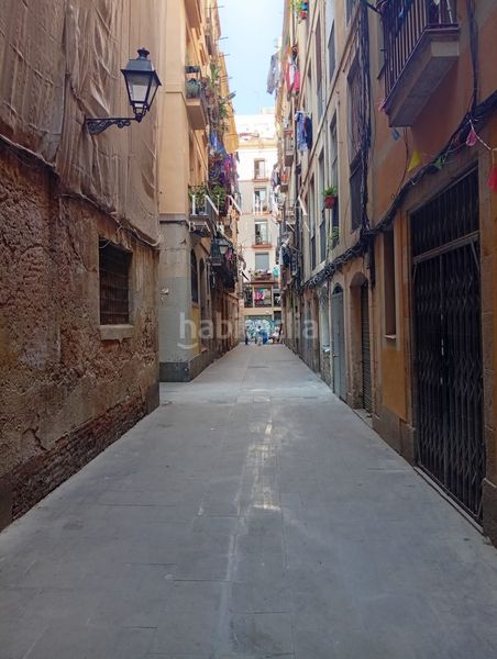 Foto 2f45eabc-10c0-4145-a14a-c2716ffc8cb7. Local comercial a Raval Barcelona