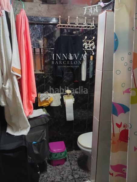 Foto 42e7231c-7576-4582-9318-aba5387cbb5e. Local comercial a Raval Barcelona