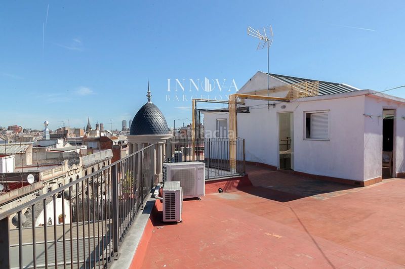 Foto 01900625-a843-46db-aa37-20c3c5f0be8f. Pis a Raval Barcelona