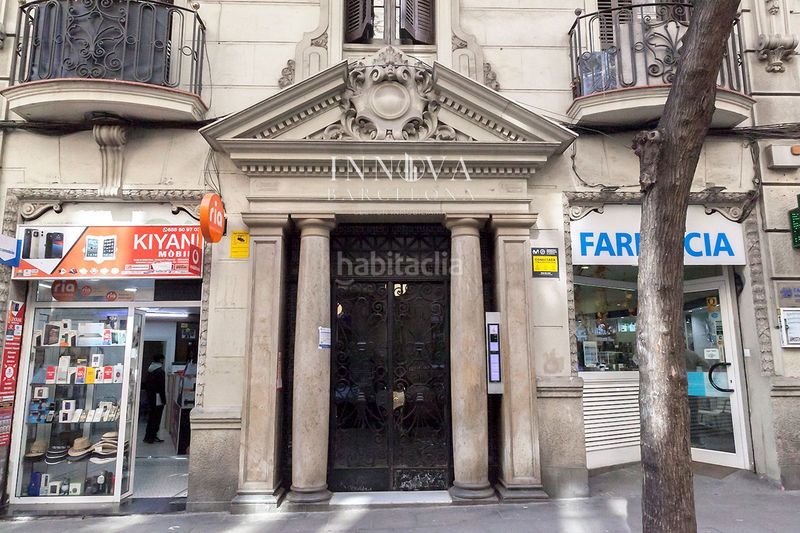 Foto 719a6837-10f3-40f5-9618-0d73f6a3b444. Pis a Raval Barcelona